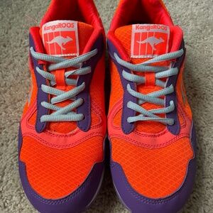 KangaROOS women size 10 shoes with pocket